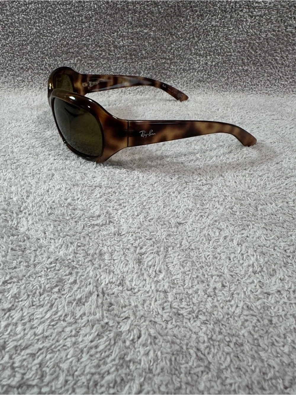 Ray-Ban Brown Tortoiseshell Oversized Sunglasses